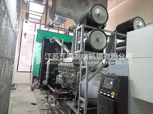 一台1600KW上海菱重配上海马拉松自启动机组调试现场 一台1600KW上海菱重配上海马拉松自启动机组调试现场
